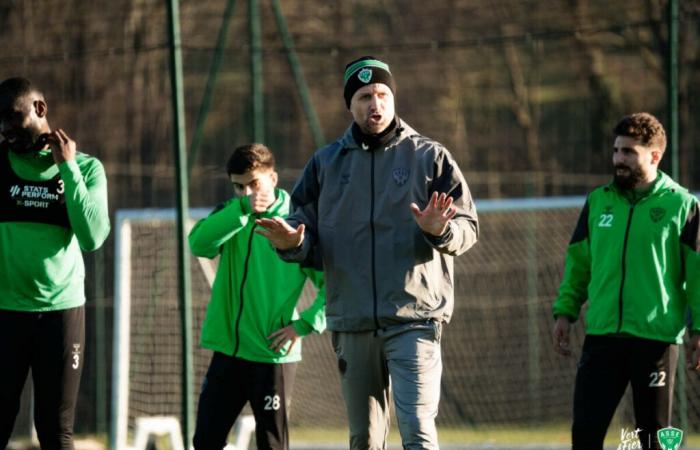 Eirik Horneland se reúne con los partidarios de Los Verdes – ASSE