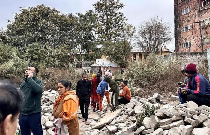 Al menos 53 muertos, “edificios derrumbados”, se sienten temblores