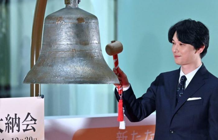 Cara de una marca de cerveza, un actor japonés despedido por embriaguez