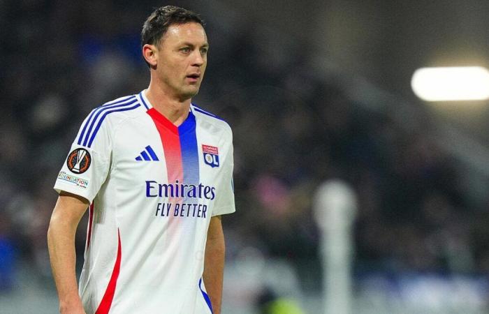 Matic recibe una oferta por día, su respuesta es efectivo