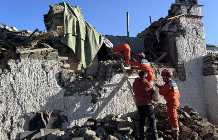 Potente terremoto mata al menos a 95 personas y hiere a 130 en la Región Autónoma del Tíbet