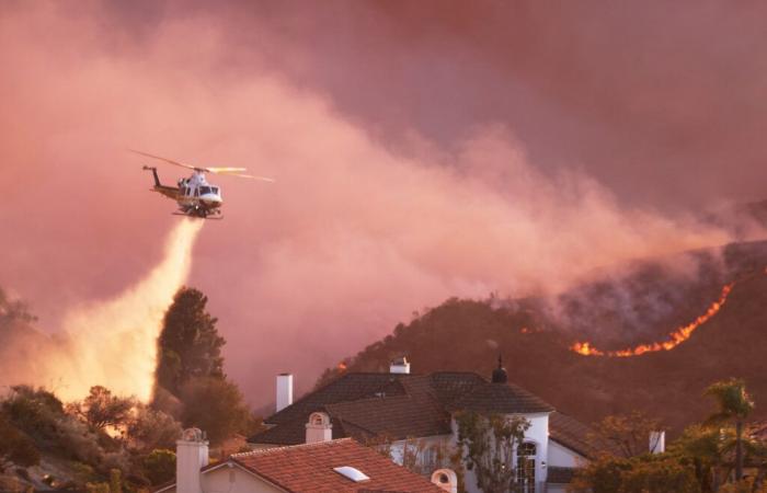 descubre las aterradoras imágenes del incendio que arrasó la ciudad