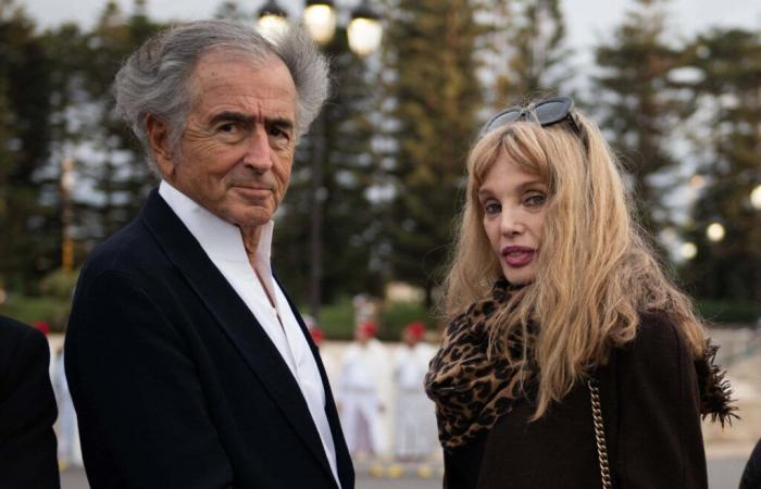 Bernard-Henri Levy: 31 años de matrimonio con Arielle Dombasle, y todavía este gran bloqueo…