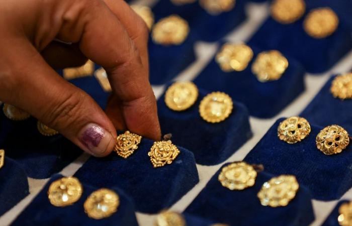 Asia Gold: la demanda india se desacelera, el Año Nuevo Lunar estimula el interés en otros centros.