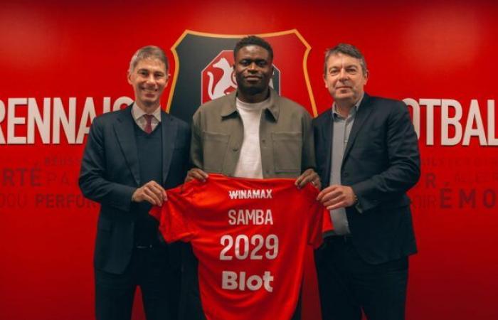 Estadio Rennais. ¿Brice Samba también robará la camiseta de Steve Mandanda?