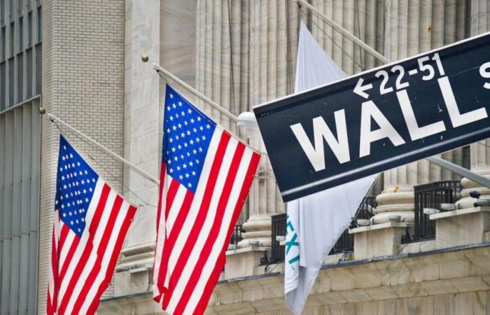 Wall Street abre con fuertes caídas, sorprendido por el empleo estadounidense