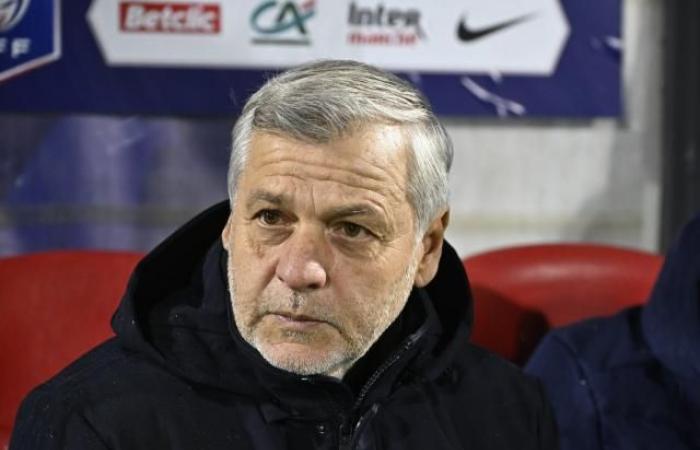 “Quien quiera jugar en el LOSC, que lo diga claramente”, enfadado el técnico del Lille, Bruno Genesio, tras el empate en Auxerre