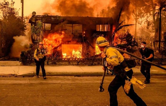 Incendios en Los Ángeles: los ciudadanos jugaron a ser superhéroes en el corazón del incendio