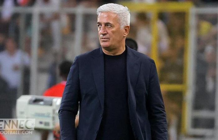 Vladimir Petkovic en Argelia para hacer esto