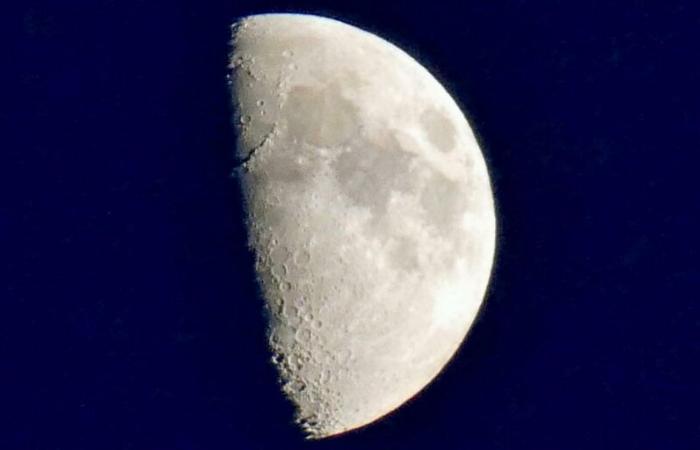 Dos empresas privadas se dirigen a la Luna por encargo de la NASA