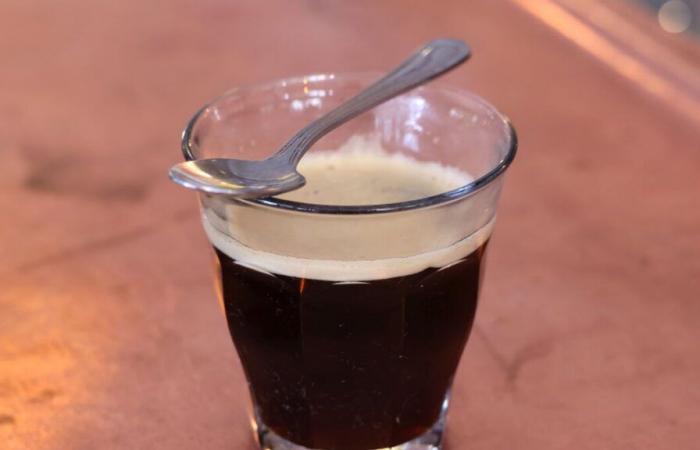 Beber café reduce el riesgo de enfermedades cardíacas… si se consume en el momento adecuado del día