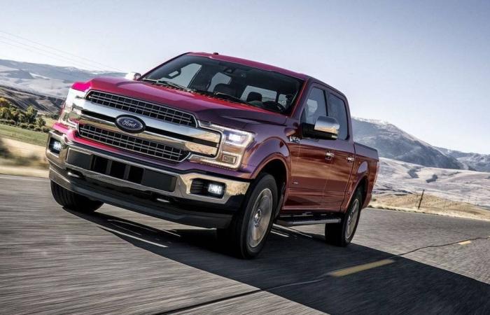 Ford retira del mercado 295.000 vehículos en Canadá, cuatro problemas involucrados