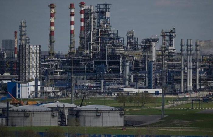 Washington anuncia nuevas sanciones contra el petróleo y el gas rusos