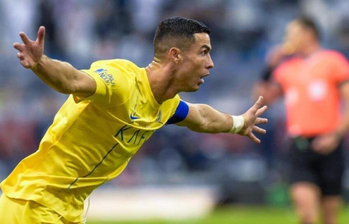 Cristiano Ronaldo se burla del portero contrario tras un penalti