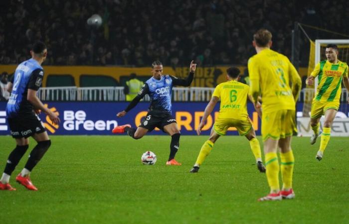 A medio partido del partido, el AS Monaco logra empatar contra el Nantes