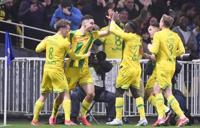 Nantes se enfrenta a Mónaco en un partido loco