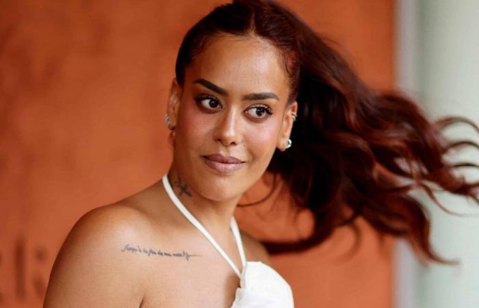 Amel Bent: su ex bailarina revela su “verdadero rostro”