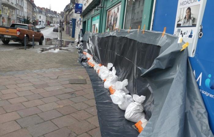 El Epte sigue subiendo en Gisors, las calles ya bajo el agua