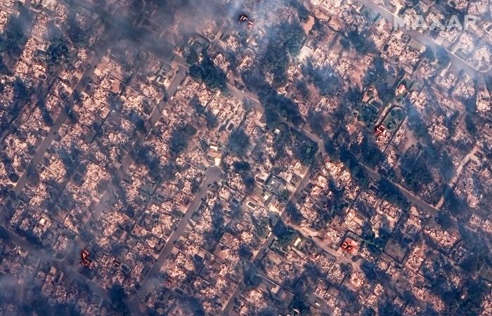 Los incendios incontrolados continúan arrasando cerca de Los Ángeles