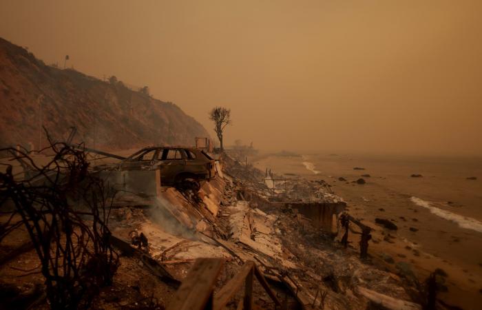 Hollywood, Malibú, Pacific Palisades… Las imágenes apocalípticas de los incendios que asolaron Los Ángeles