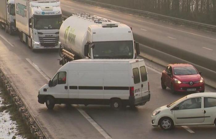 El hielo provoca choques en cadena en la autopista Lille-Dunkerque