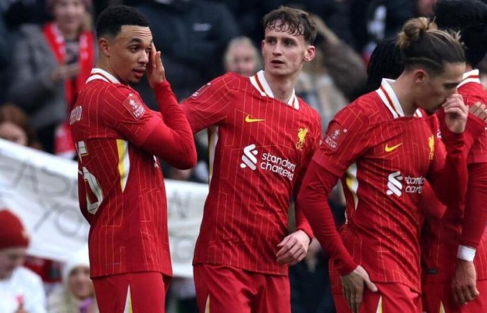 Liverpool sin problemas contra Accrington, club D4