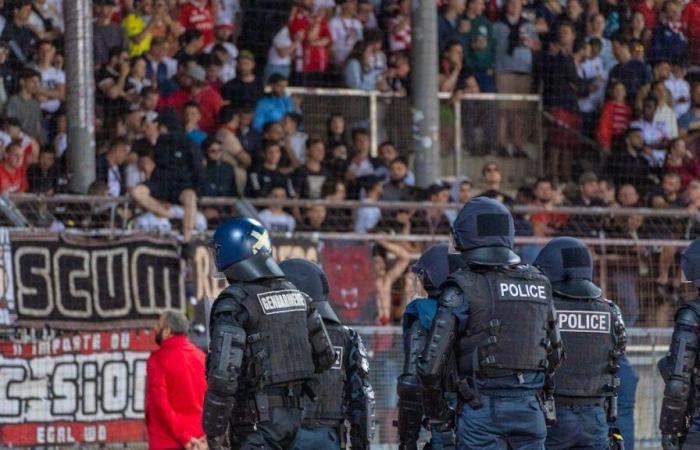 Lausana: los aficionados al fútbol y el flagelo de las pegatinas