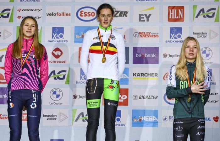 Sanne Laurijssen se lleva el título belga de ciclocross entre las chicas junior, Lentel Huys es la mejor debutante