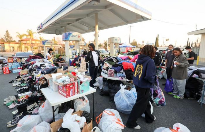 La prensa en California | Destrucción, desorden y ayuda mutua