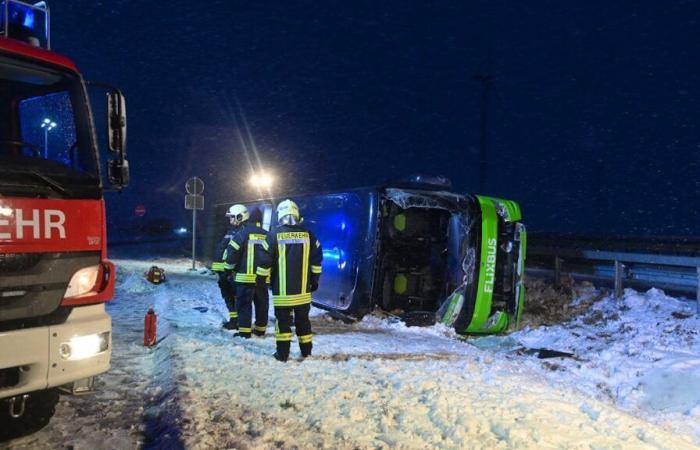 Dos muertos y varios heridos en un accidente de autobús de FlixBus