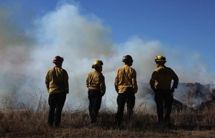 El viento amaina y la polémica aumenta tras cuatro días de devastadores incendios en Los Ángeles – rts.ch