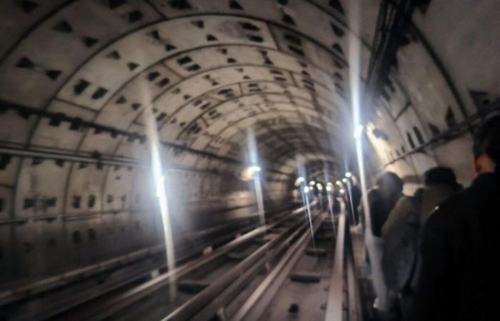 Tolosa. Varados en el metro durante 1 hora y 20 minutos, pasajeros evacuados a través del túnel: “una experiencia única”