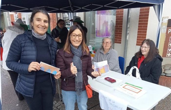 Isla-Jourdain. Solidaridad en acción en el mercado al aire libre