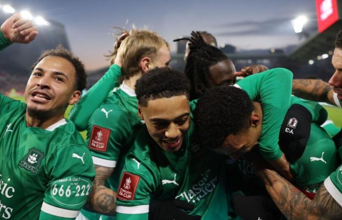 Resumen de la Copa FA: Plymouth sorprende a Brentford en la tercera ronda, Leicester venció al QPR en un thriller de ocho goles