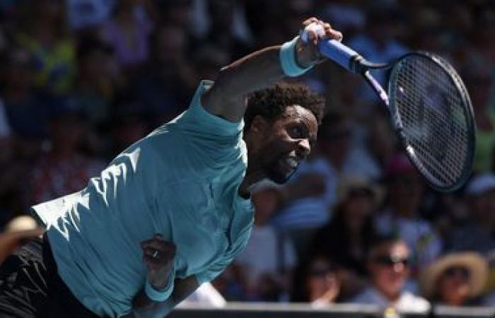 A los 38 años, Gaël Monfils gana su decimotercer título ATP en Auckland y se convierte en el ganador de un torneo de mayor edad desde 1977.