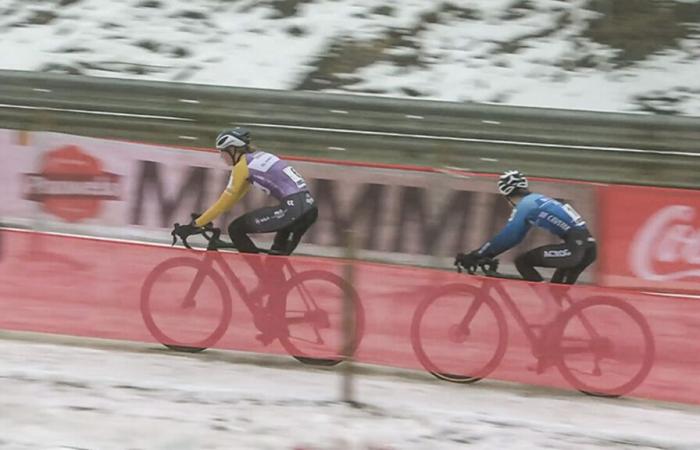 EN VIVO: La tensión abunda entre los jóvenes en el circuito de nieve de Zolder, el dúo líder no puede deshacerse el uno del otro