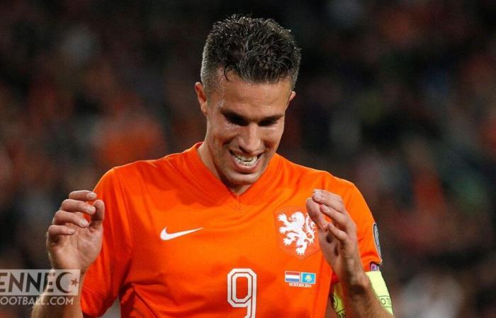 ¡Presión sobre Robin Van Persie por culpa de Marruecos!