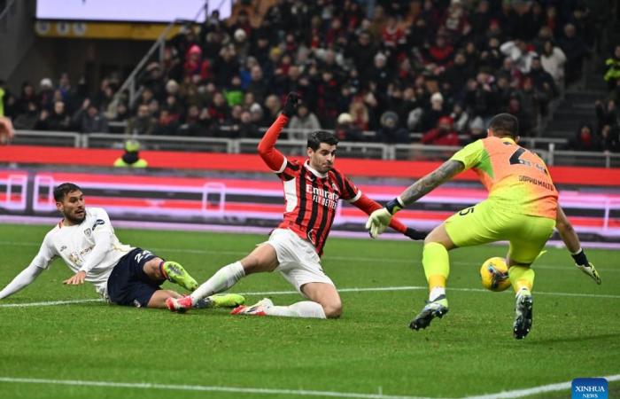 Partido de fútbol de la Serie A: AC Milan vs. Cagliari-Xinhua