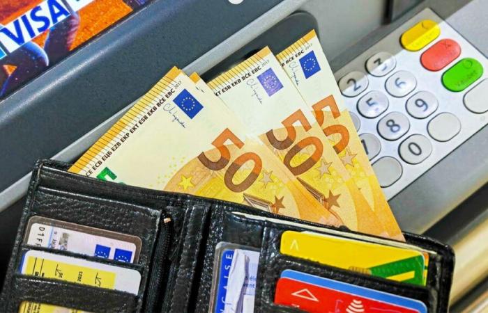 Las tarifas por administrar sus cuentas bancarias, tarjetas y retiros se dispararán: que esperar