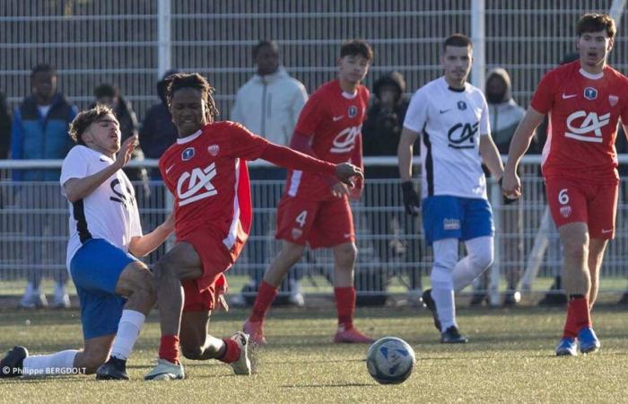 Gambardella. Más grandes hazañas en los treinta segundos de final