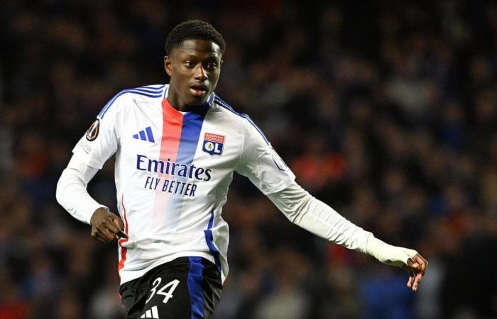 OL: Diawara quiere irse, la Ligue 1 lucha por él