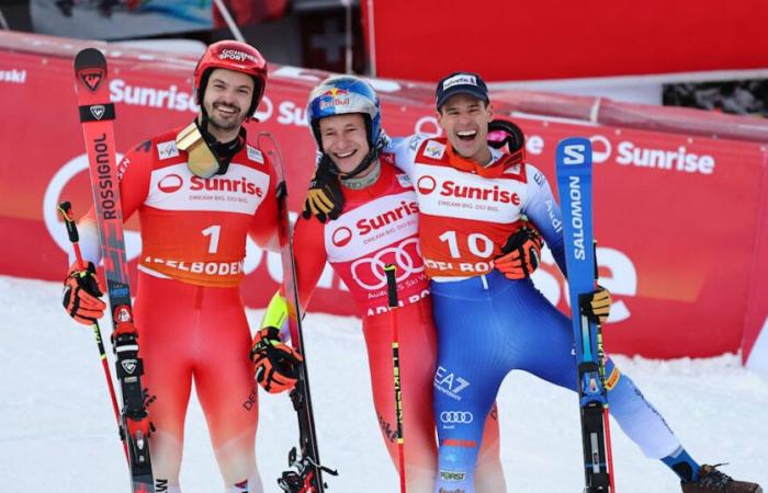 Marco Odermatt completa la cuarta turba del slalom gigante de Adelboden