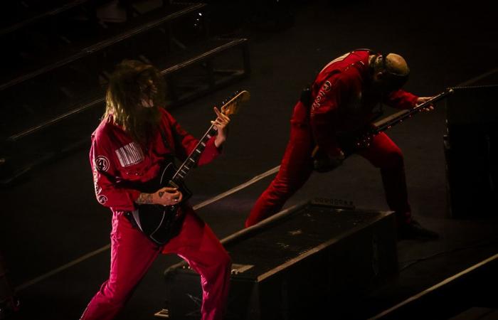 “Tocar en una banda de dos guitarras requiere compromiso”, dice Jim Root de Slipknot