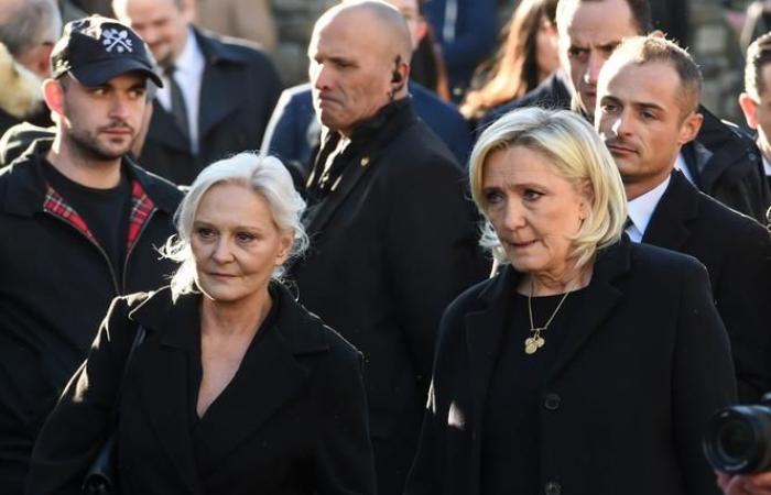 Marine Le Pen dice que “nunca se perdonará” haber excluido a su padre del FN