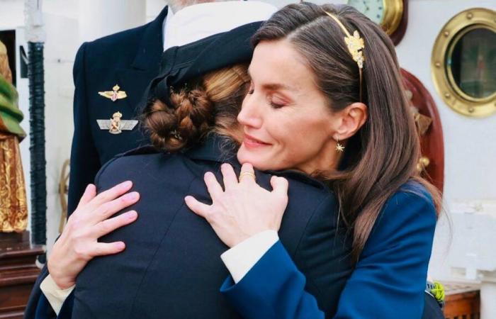 España: Las lágrimas de la reina Letizia al dejar a Leonor hacerse a la mar