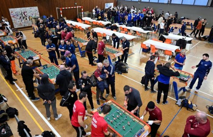 VIDEO. “Es un deporte en el que se necesita mucho rigor y lucidez”, testimonian los jugadores que participaron en la Copa de Francia de futbolín cerca de Toulouse.