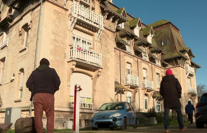 Los empleados del antiguo centro de alojamiento de Feuilleraie en un callejón sin salida