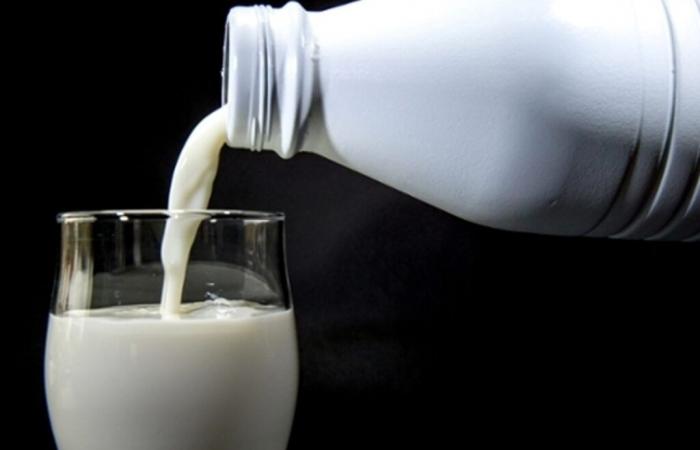 Un vaso de leche al día para proteger contra el cáncer colorrectal.