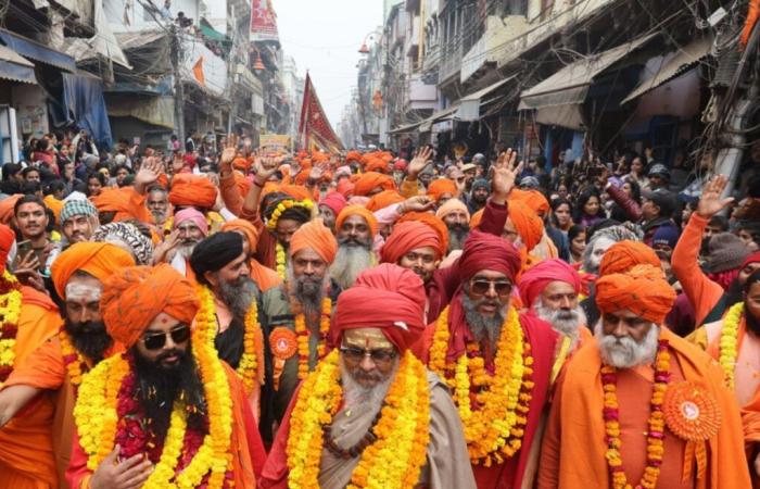 Comienza la gigantesca peregrinación hindú del Kumbh Mela