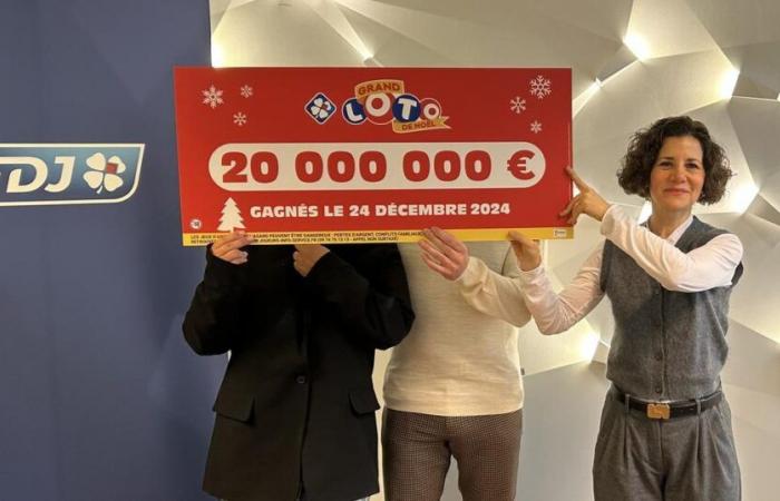 Su padre ya había ganado el premio mayor, acaba de ganar los 20 millones de euros en la gran Lotería de Navidad.